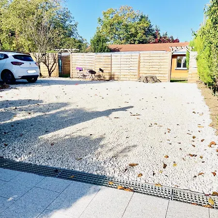 Secret Garden Parking Hyper Centre & Calme Apartman *